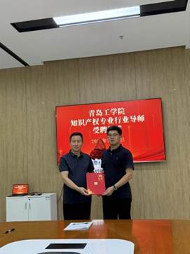 aaad37f69948a041b6d29aba0f90d32e